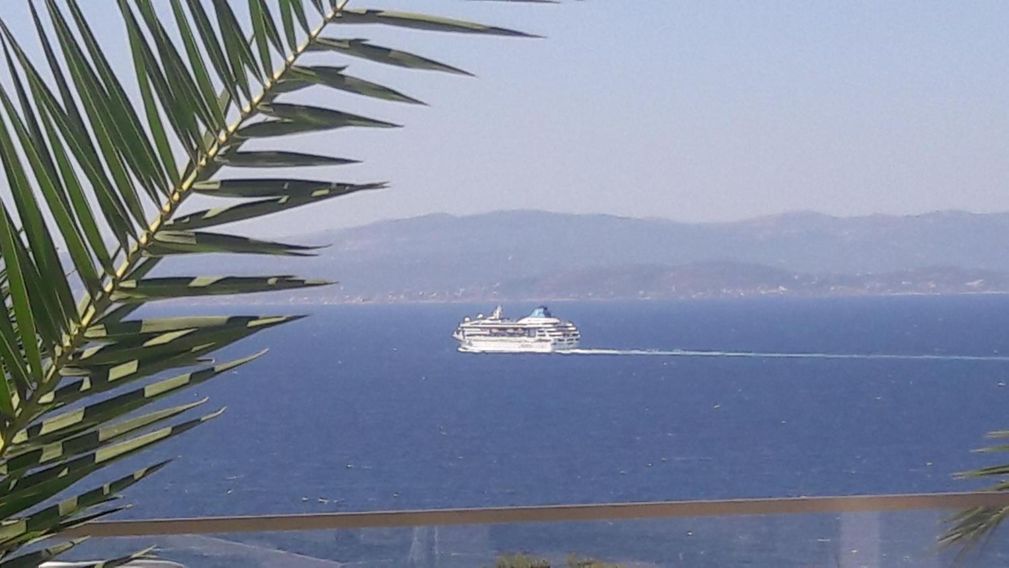 Mavi Panorama Villa Çeşme Zewnętrze zdjęcie