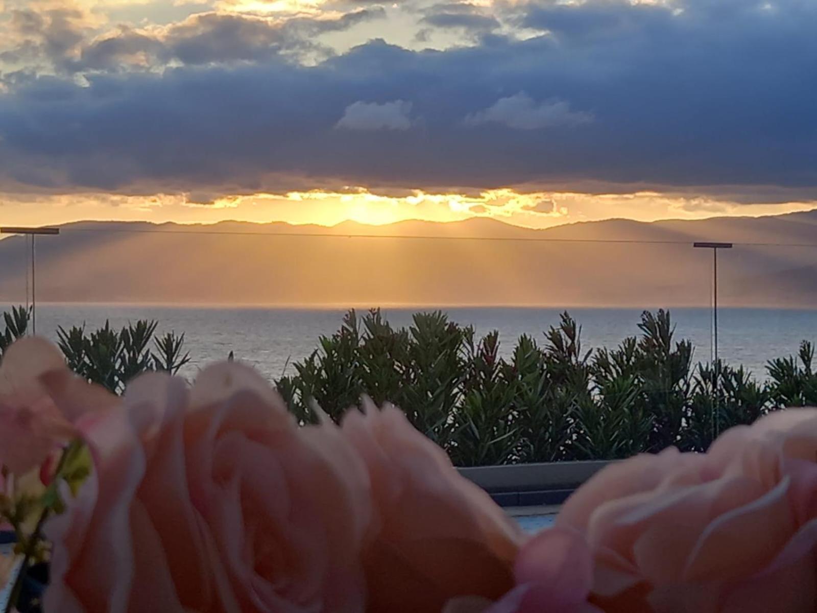 Mavi Panorama Villa Çeşme Zewnętrze zdjęcie